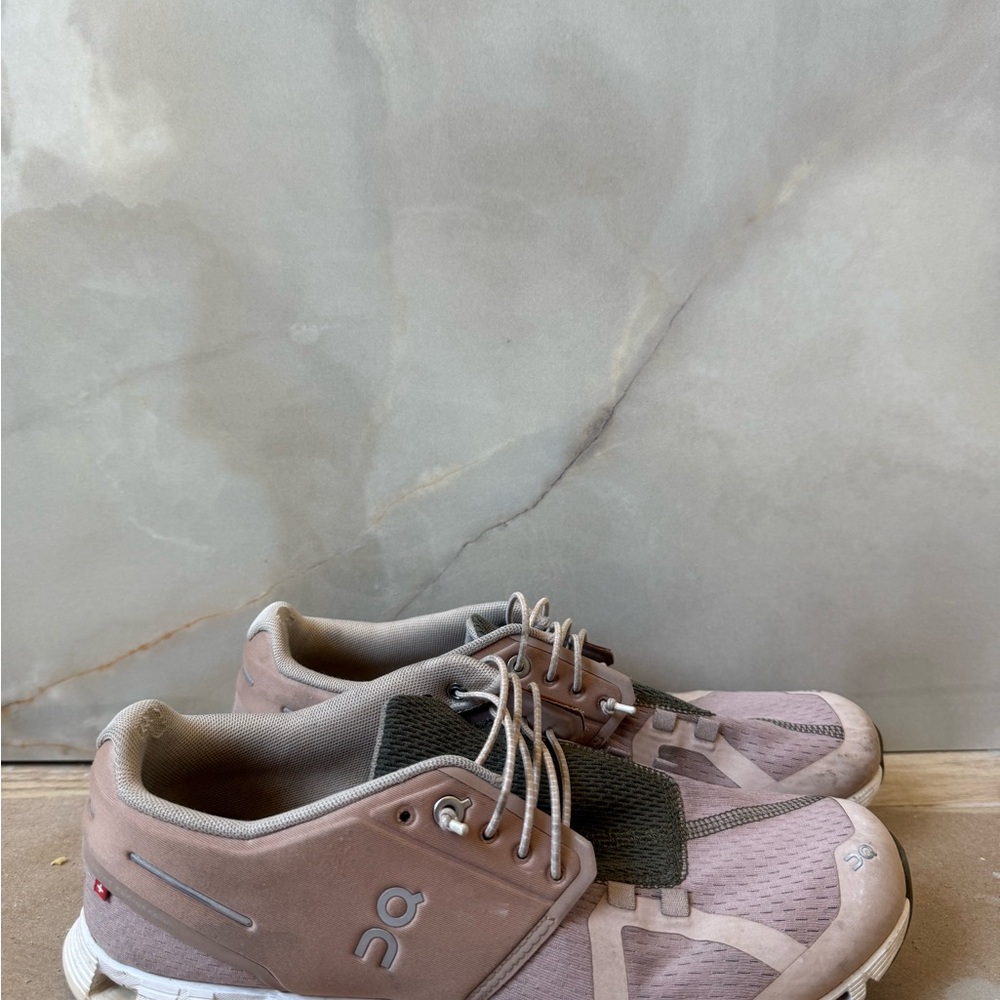 On Running Sneakers in Soft Pink and Gray
